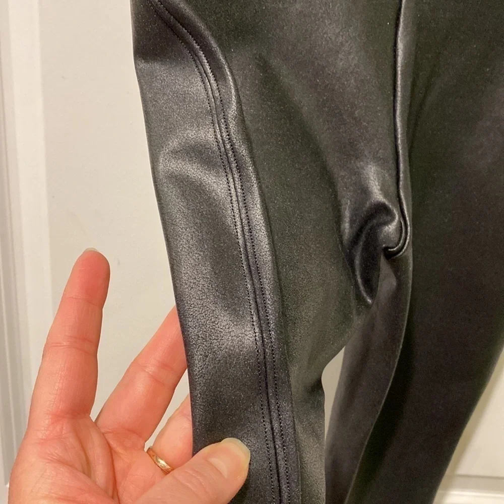 Spanx Faux Leather Leggings EUC